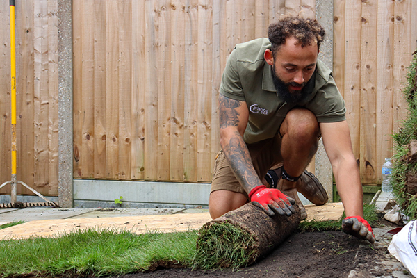 Sol turfing new turf laying